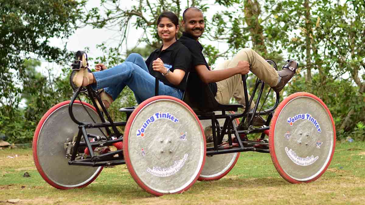 66-Anil-Pradhan-with-his-partner-and-wife-Vaishali