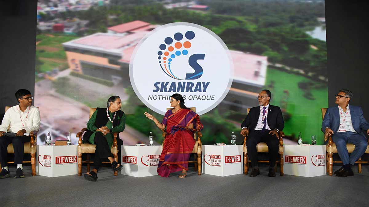 54-Dr-M-Srinivas-director-AIIMS-Delhi-author-and-MP-Shashi-Tharoor 54-Dr-M-Srinivas-director-AIIMS-Delhi-author-and-MP-Shashi-Tharoor