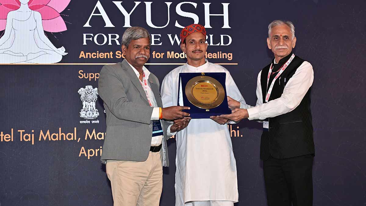 Proud moment: Vipin Kumar receiving the Warrior of the Earth award from Mahesh Kumar Dadhich (right)of the National Medicinal Plants Board and Dr Babu U.V. of Himalaya Wellness | Sanjay Ahlawat