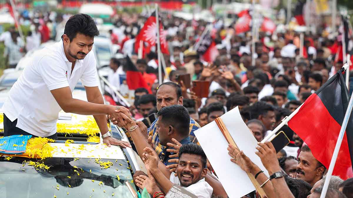 Man of the masses: Deputy cm udhayanidhi stalin being welcomed upon his arrival in virudhunagar | PTI