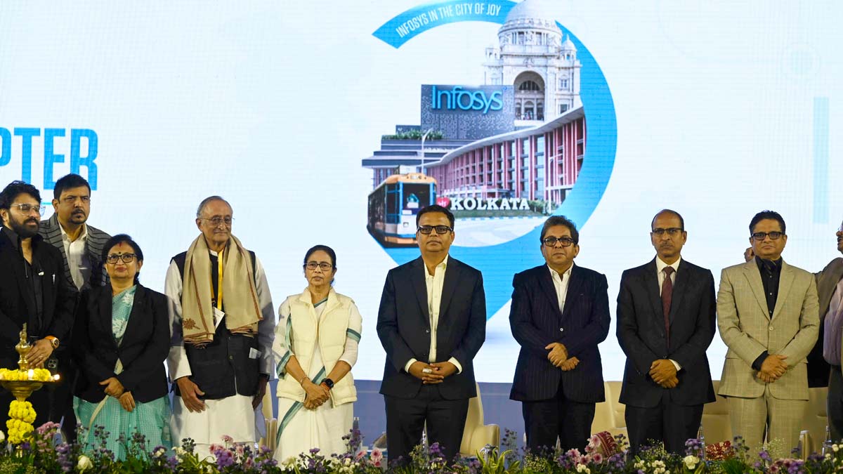 The WB CM was seen instructing the government authorities to cooperate with Infosys | Salil Bera