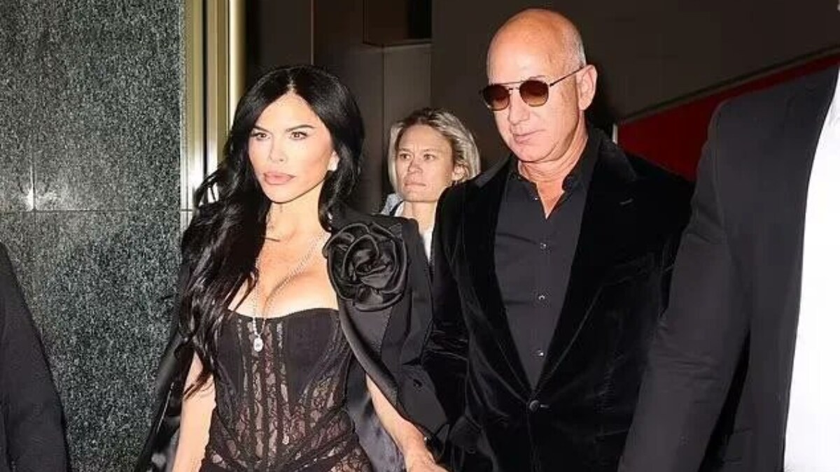 Lauren Sanchez  and Jeff Bezos | X