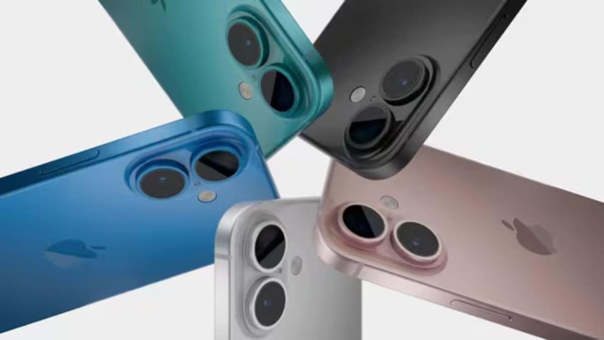 Rumours suggest that iPhone 16‌ models will come in five colour options: green, black, light pink, white and blue | Sam Kohl/@iupdate
