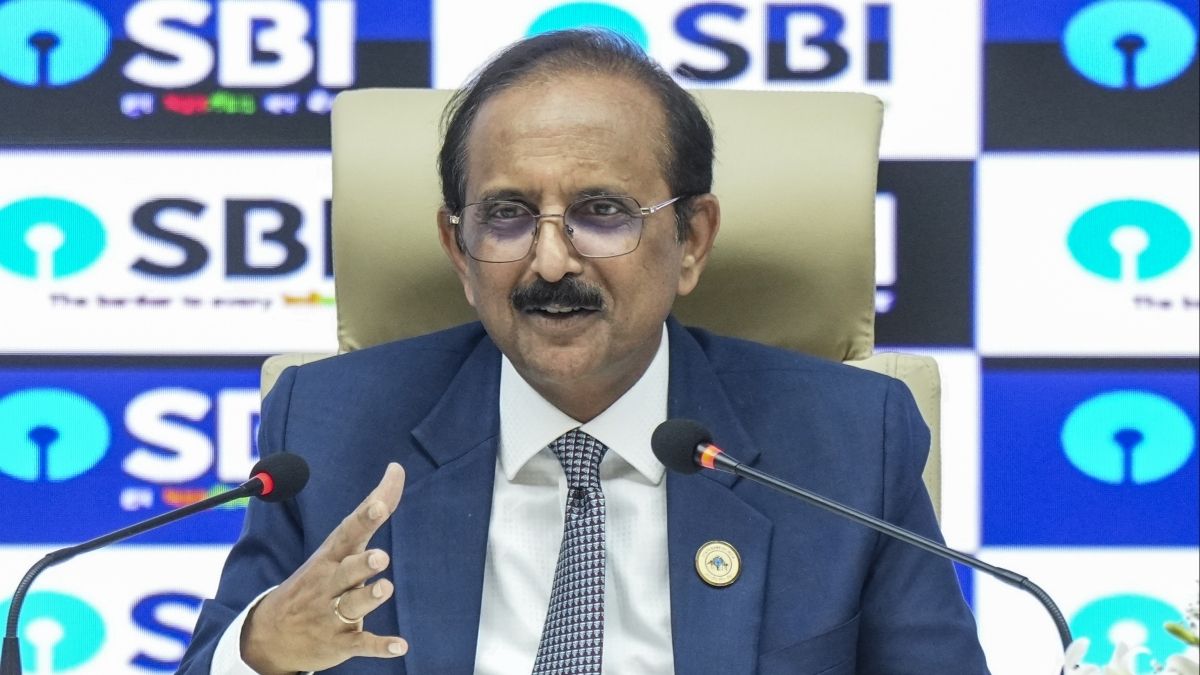 File photo: SBI Chairperson Challa Sreenivasulu Setty addresses a press conference regarding the Q2 FY26 results, in Mumbai on Nov 4, 2025. | PTI