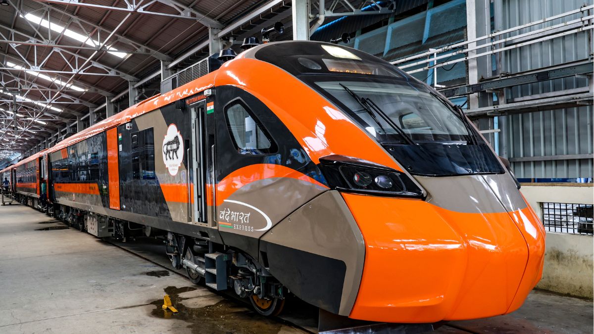 Vande Bharat Sleeper Train