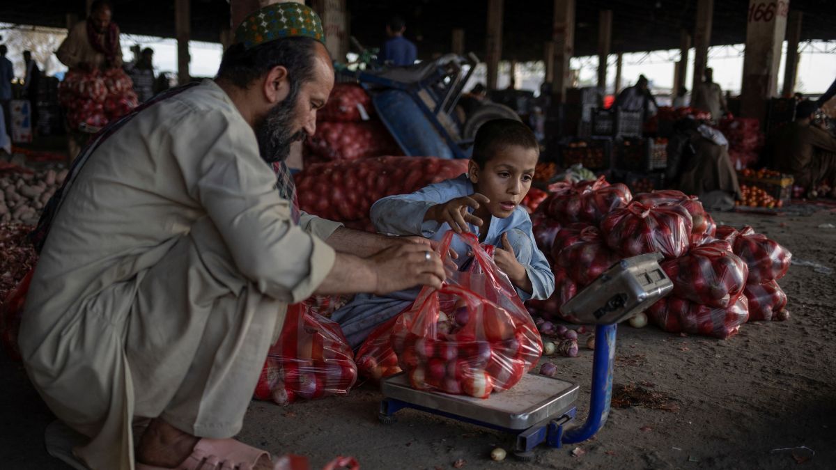From a 'sabzi aur ghalla mandi' (fruit and vegetable market) in Islamabad, Pakistan | REUTERS