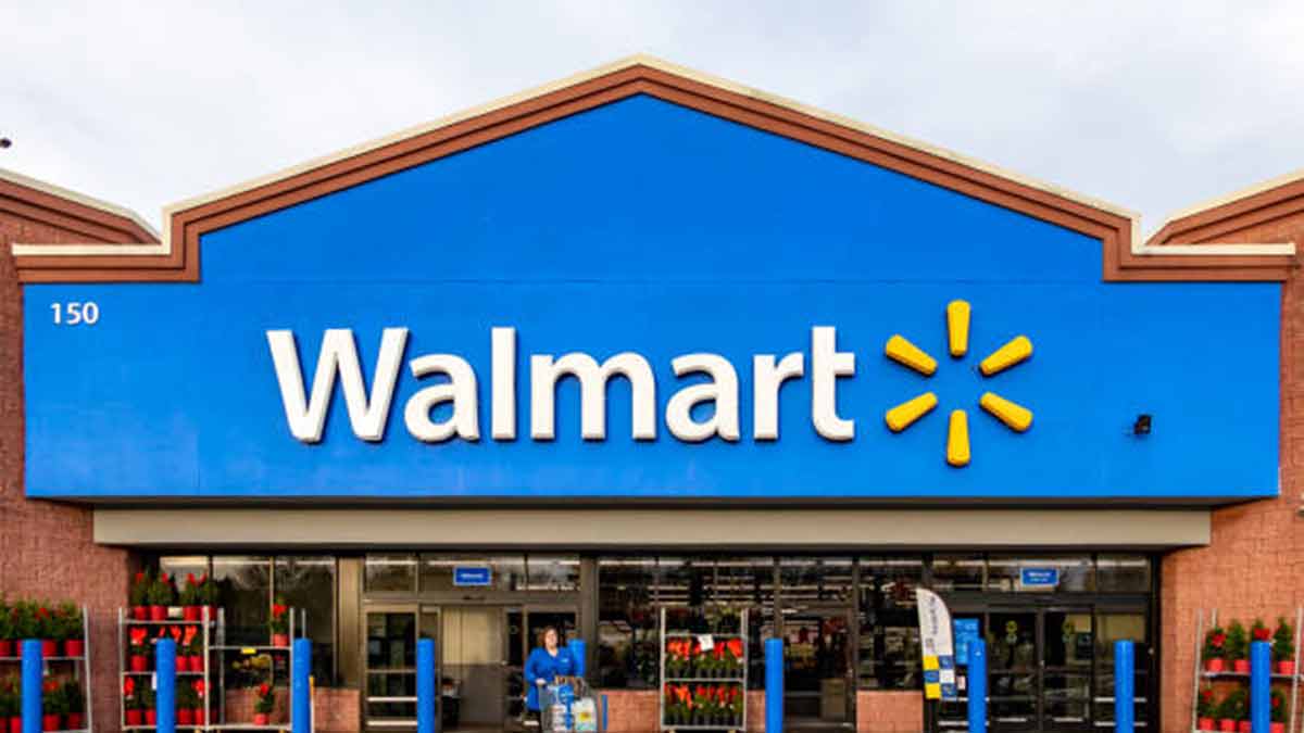 The layoffs are reportedly part of Walmart’s broader efforts to reduce costs and adapt to the changing business environment | Image source: iStock