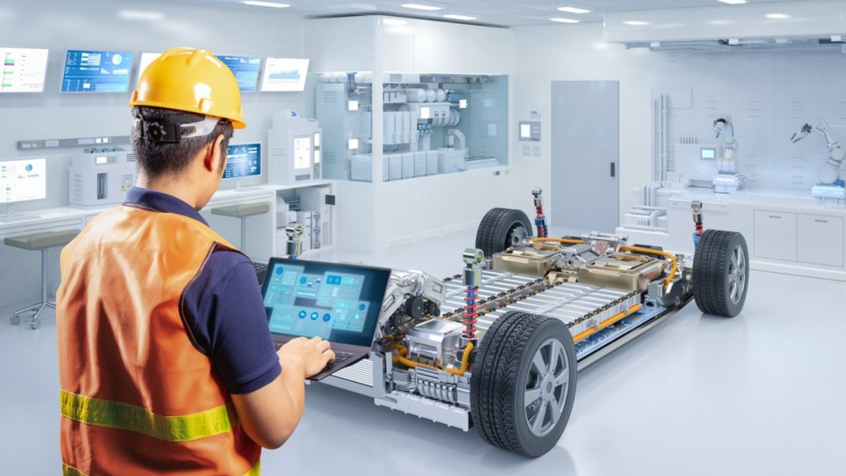 Lithium-ion EV battery recycling - Shutterstock