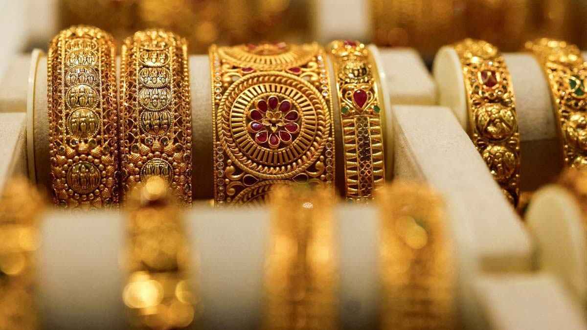 Gold jewellery 