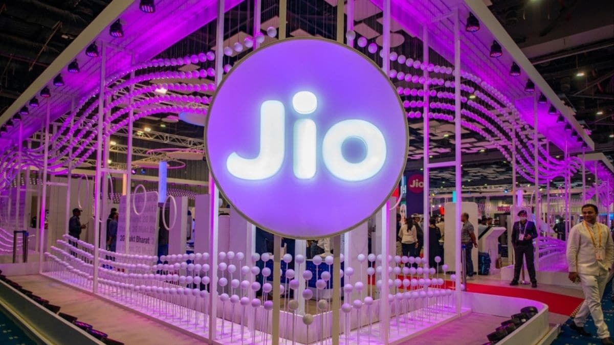 Jio - Shutterstock