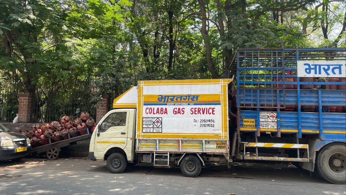 LPG supply at Colaba, Mumbai on March 22, 2026 | Nitin SJ Asariparambil