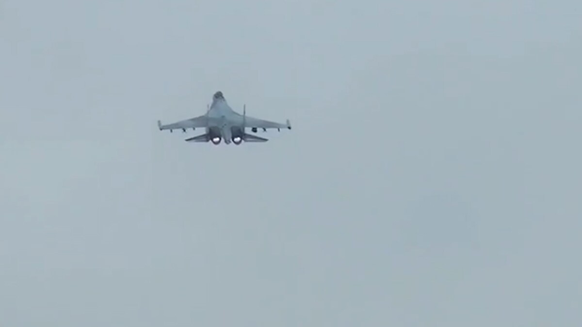 russia-fighter-bomber
