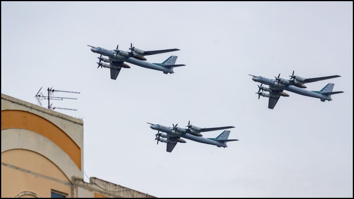 Russian Tu-95MS strategic bombers | X