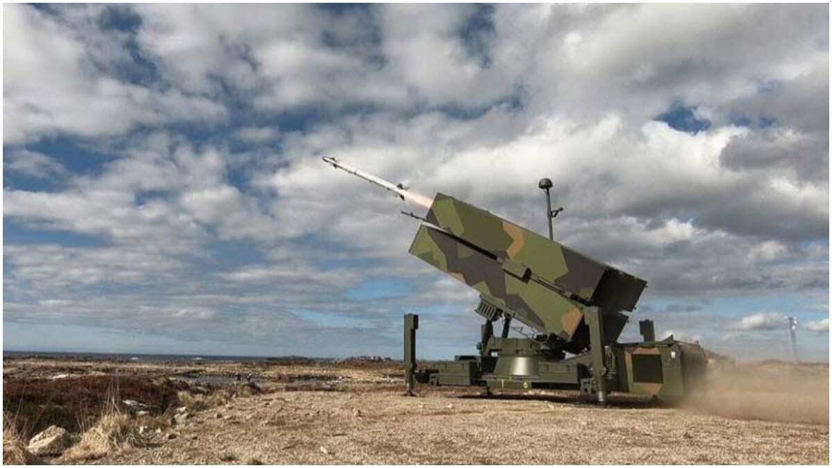 A NASAMS launcher fires the AIM-9X Sidewinder missile | Raytheon
