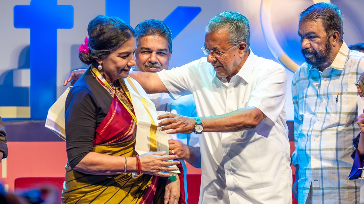 chief-minister-pinarayi-vijayan-x