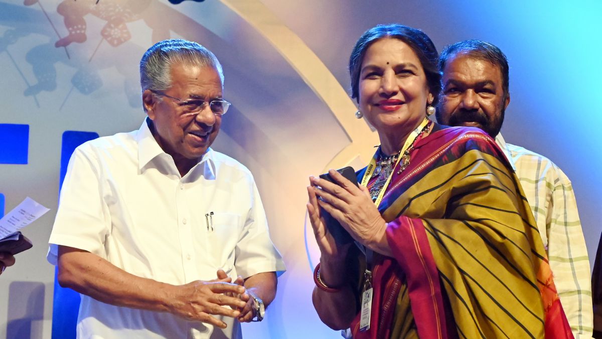 Kerala Chief Minister Pinarayi Vijayan felicitates veteran Bollywood actor Shabana Azmi during the opening ceremony of the 29th International Film Festival of Kerala (IFFK) in Thiruvananthapuram | PTI