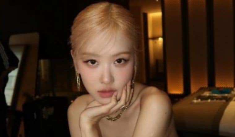 The Black Label said they are currently 'discussing the issue over the contract' with Blackpink's Rose | Instagram