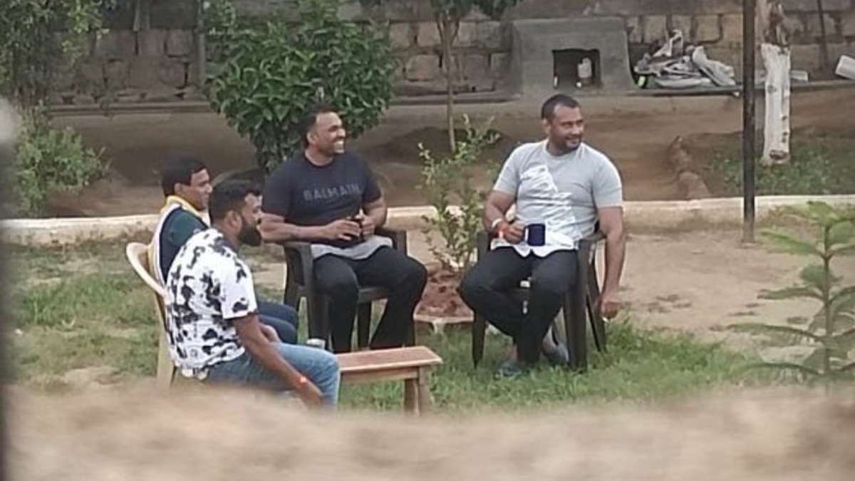 Darshan getting VIP treatment in jail