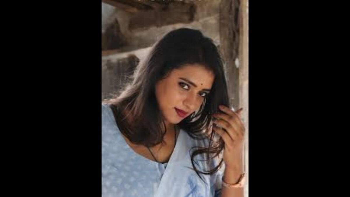 Chaithra R