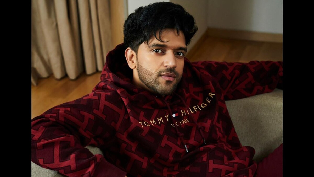Singer Guru Randhawa | Facebook