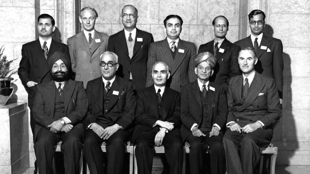 Members of the Indian delegation to the United Nations Food and
Agriculture conference in Quebec city, Canada, in October 1945, where FAO was formed. | National Film Board, Canada/FAO