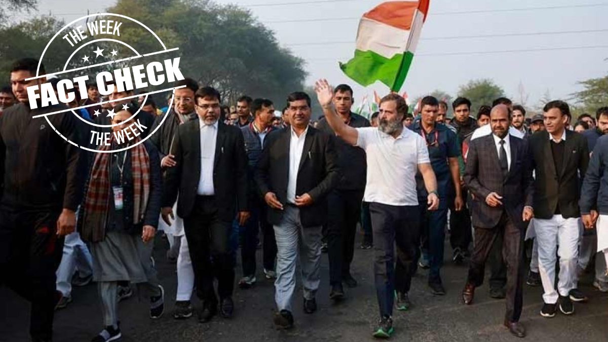 rahul-gandhi-white-t-shirt-winter
