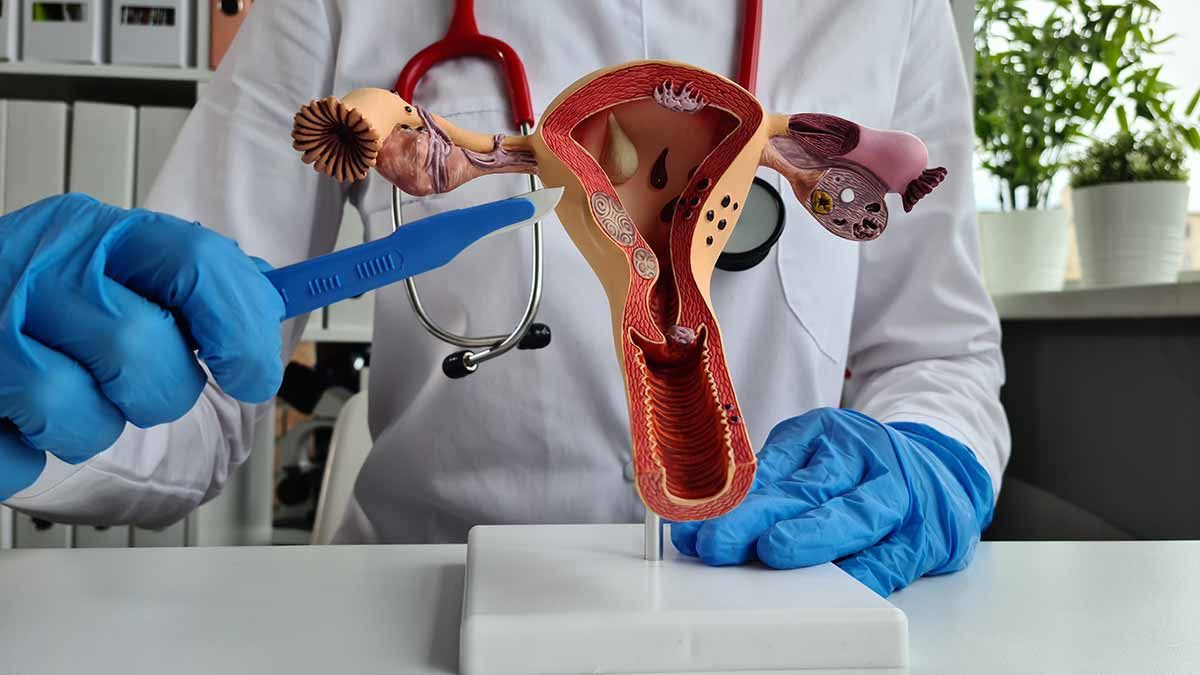 breast-ovary-removal-improves-survival-for-patients-with-breast-cancer-genes - 1