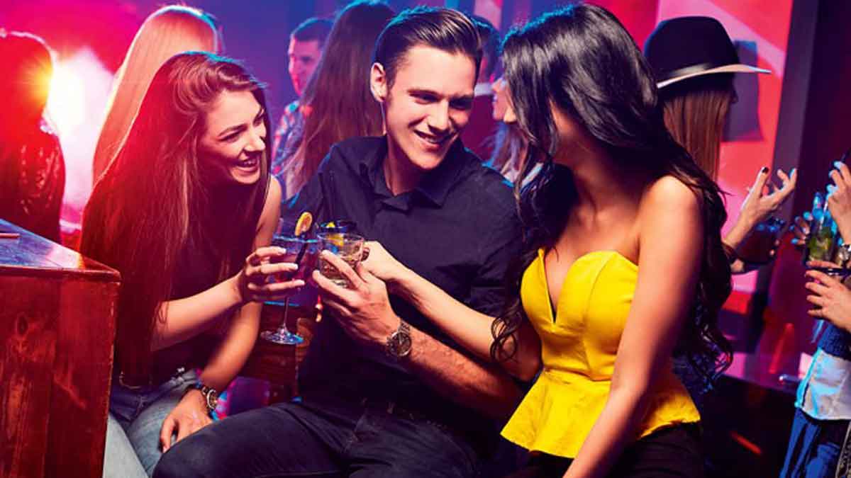 Unhealthy in your 20s? The age when your bad habits catch up to you ...