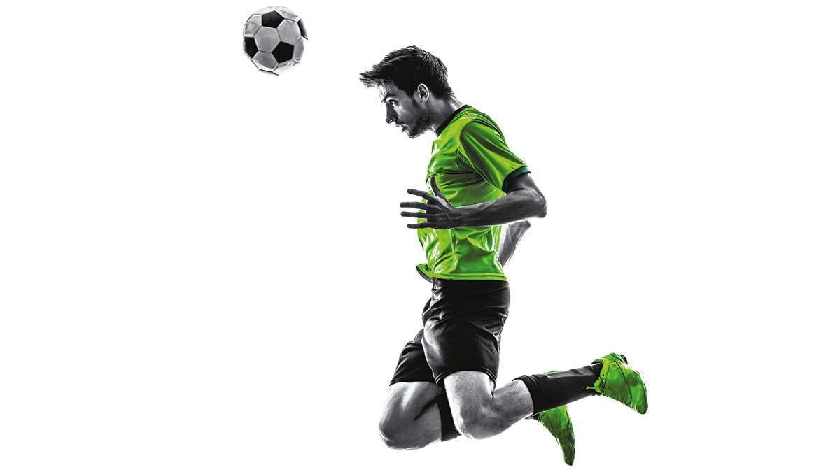 heading-football-alters-brain-chemistry - 1