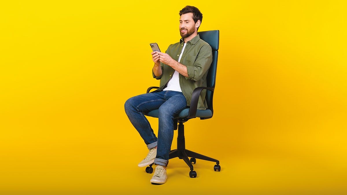 Not all sitting is equal: Study reveals which sedentary habits may harm your brain