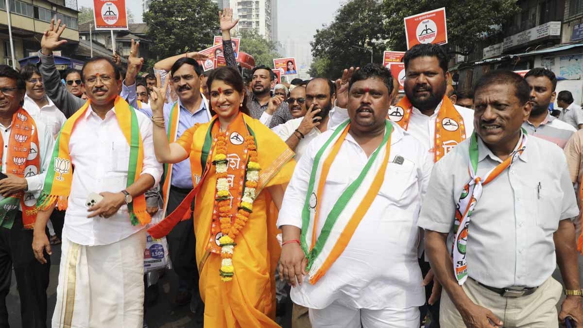 Shiv Sena candidate from Mumbadevi constituency Shaina NC during her nomination filing rally | PTI