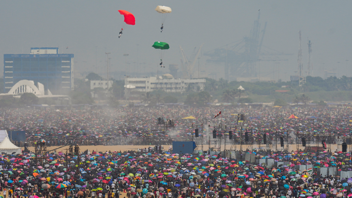 Heatstroke claimed the lives of 5 people in Chennai's Marina Beach as lakhs of people arrived to see an IAF airshow