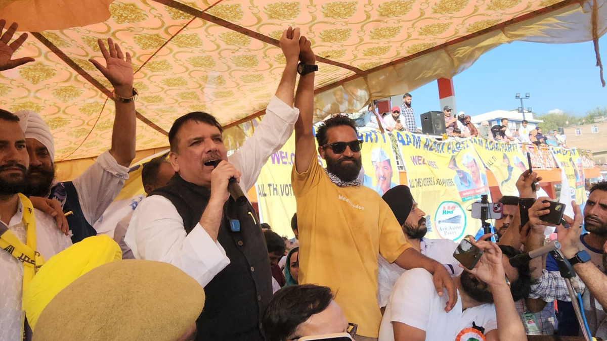 Sanjay Singh and Mehraj Malik