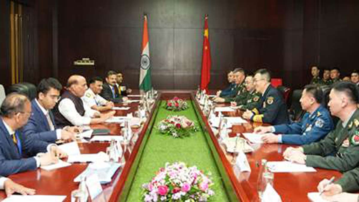 Defence Minister Rajnath Singh-led Indian delegation meeting the Chinese team led by Admiral Dong Jun | PIB