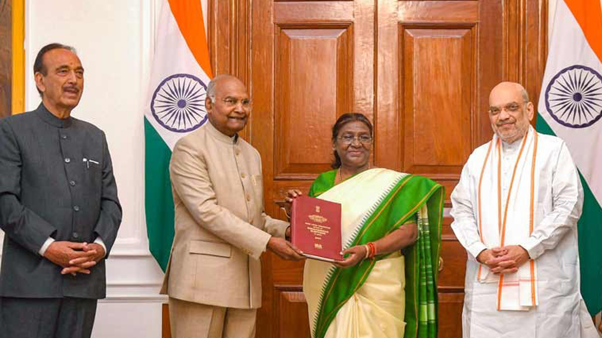 Ram Nath Kovind and Droupadi Murmu