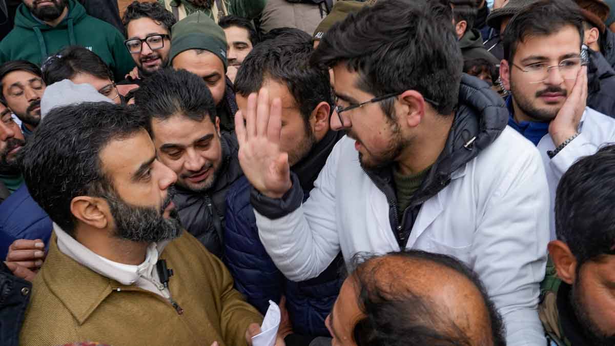  National Conference MP Aga Syed Ruhullah Mehdi leads a protest to support the demand for rationalisation of the reservation policy in J&K | PTI