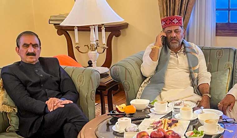 Himachal Pradesh Chief Minister Sukhvinder Singh Sukhu with Karnataka Deputy Chief Minister DK Shivakumar during a meeting, in Shimla  | PTI