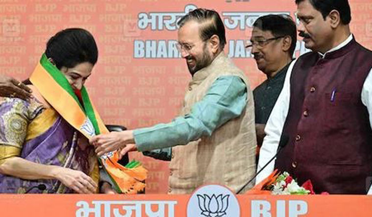 Padmaja Venugopal joins BJP in the presence of former Union minister Prakash Javadekar and other leaders | Rahul R. Pattom / Manorama