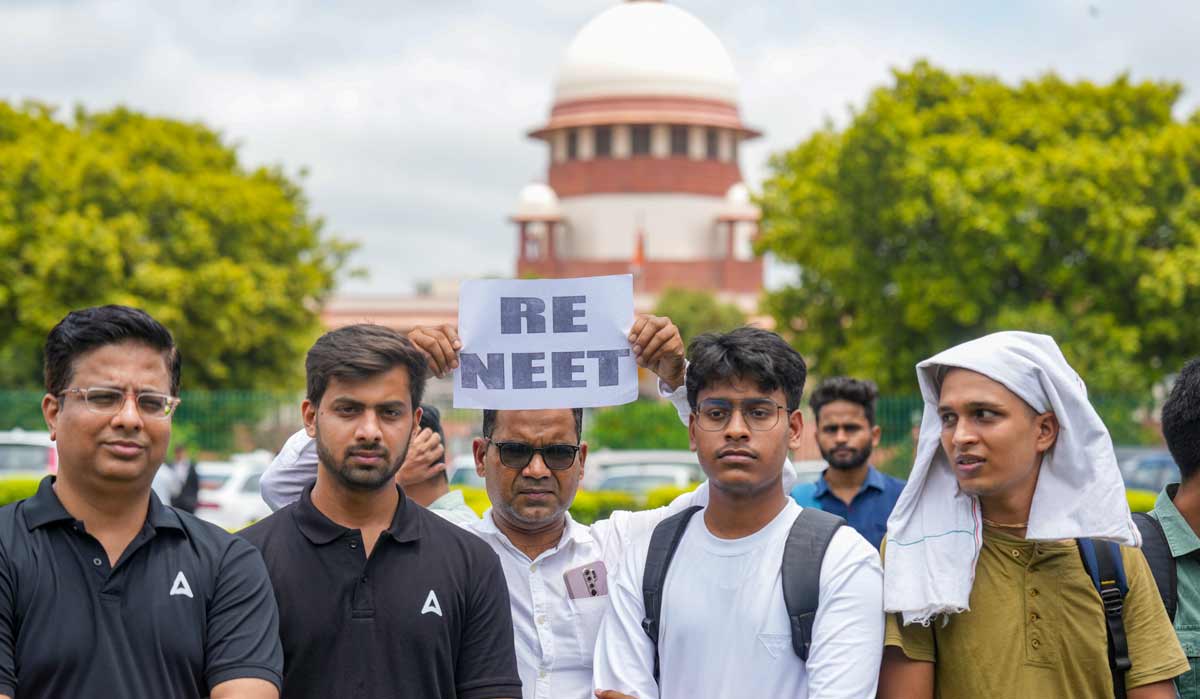 Students protest  in front of the Supreme Court seeking NEET-UG re-test | PTI