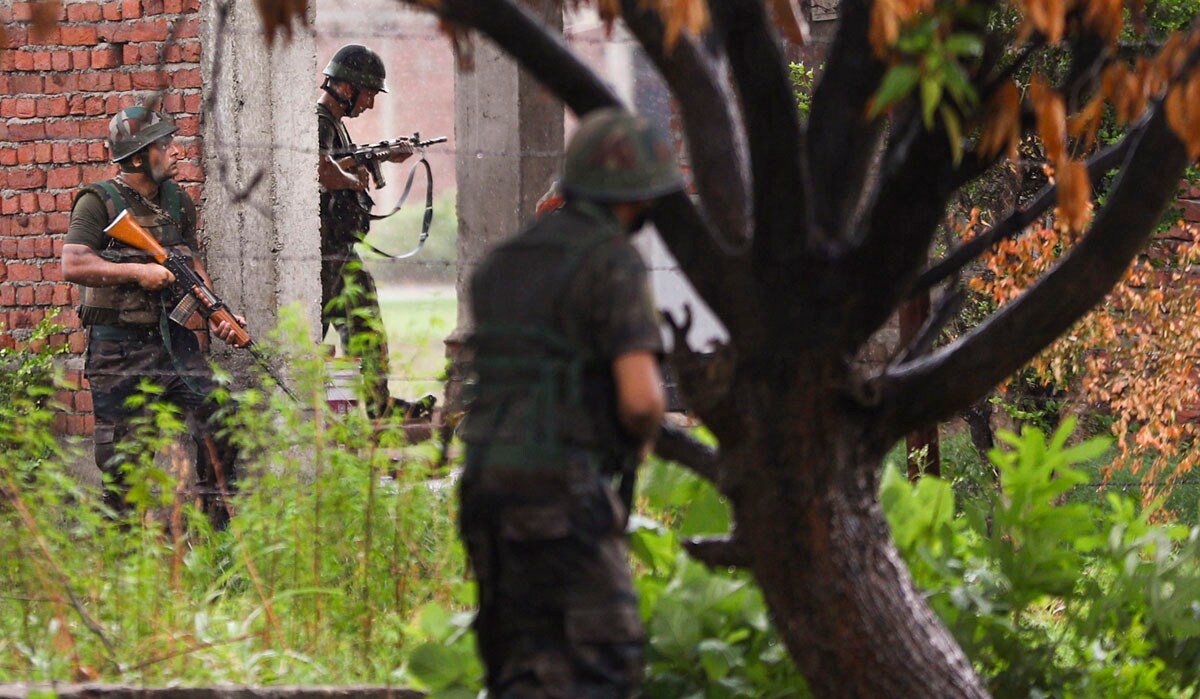 Jammu: Security personnel conduct a search operation following reports of suspicious movement of three people during the intervening night of Thursday and Friday, in Gurha Pattan area of Kanachak sector, in Jammu district, Friday, July 12, 2024. (PTI Photo)(PTI07_12_2024_000086B)