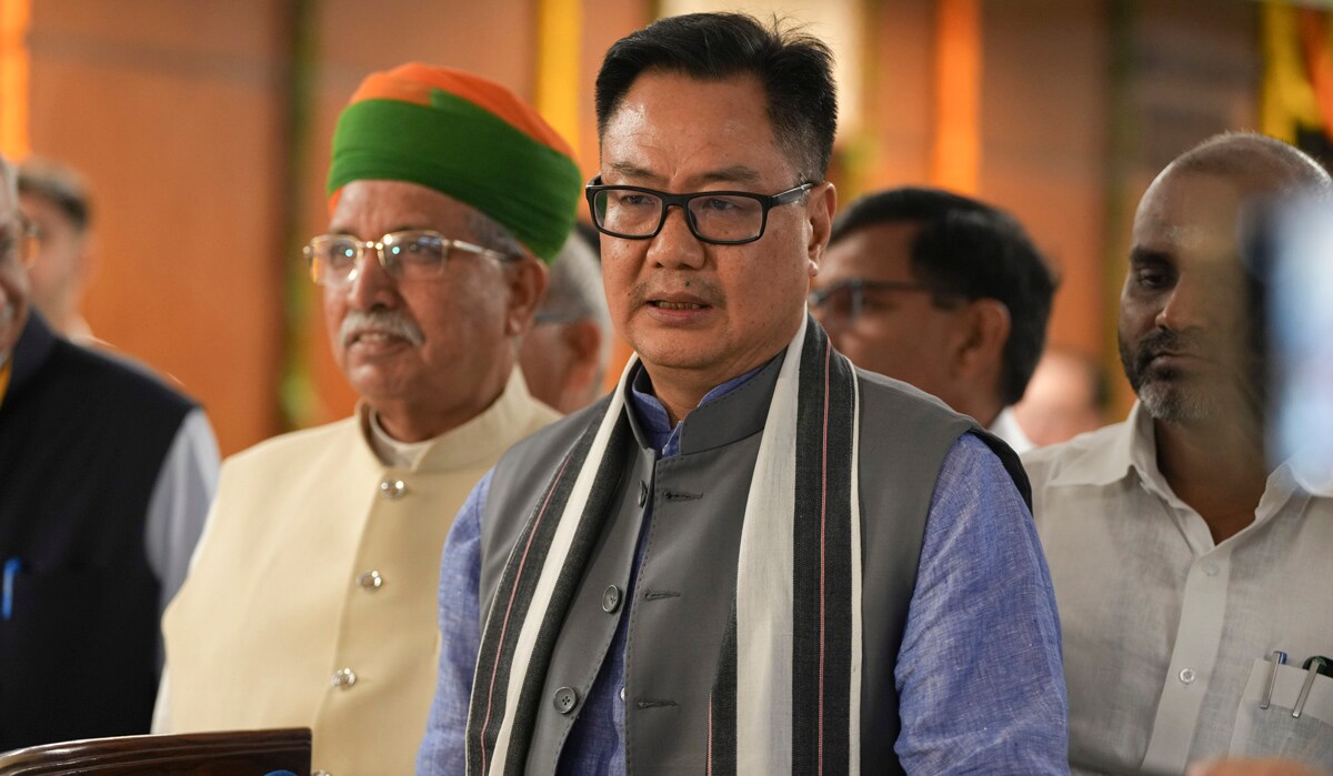 New Delhi: Union Minister for Parliamentary Affairs Kiren Rijiju with Minister of State for Parliamentary Affairs Arjun Ram Meghwal addresses the media after the all-party meeting ahead of the Budget session of Parliament, in New Delhi, Sunday, July 21, 2024. (PTI Photo/Atul Yadav)(PTI07_21_2024_000103B)