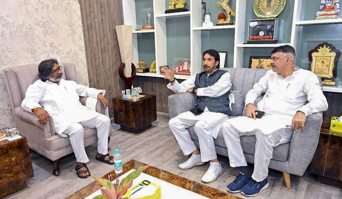 Hemant soren likely to return as Jharkhand CM