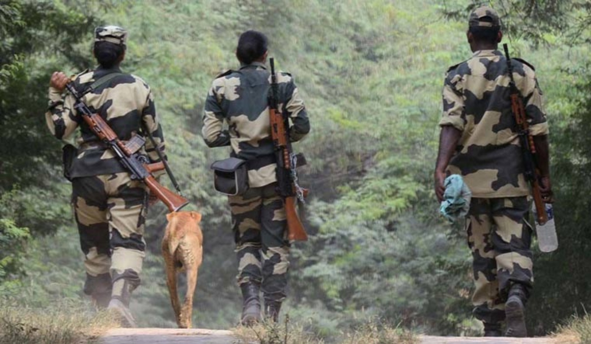 BSF woman constable fires at Bangladeshi intruders who attacked her at West Bengal international border.