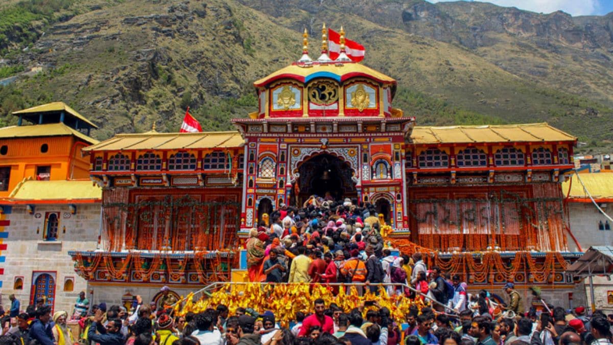 Devotees arrive to offer prayers at Badrinath Temple during the Char Dham yatra | PTI