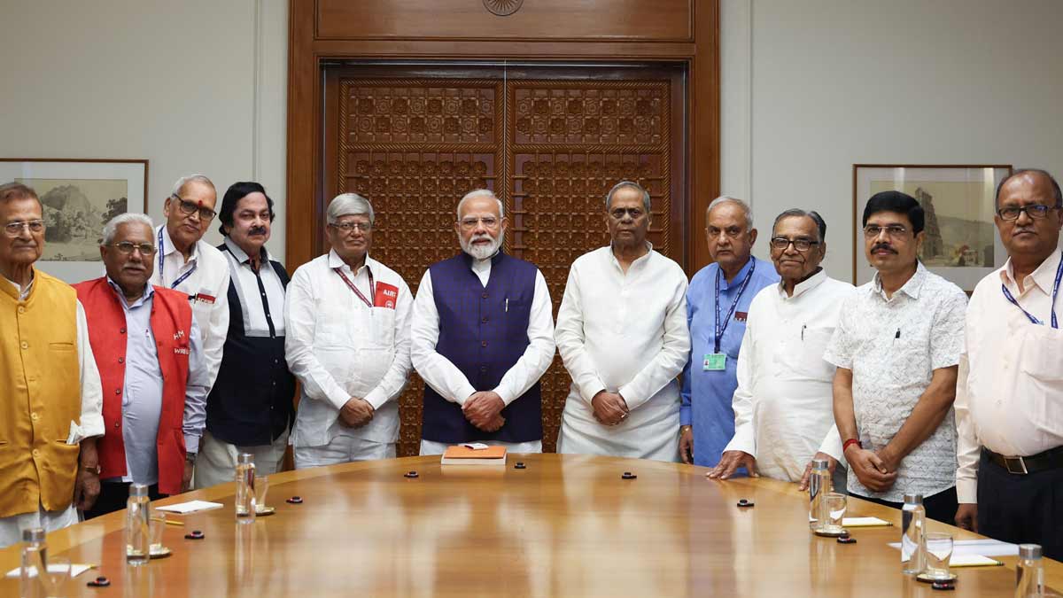 The Joint Consultative Machinery, a joint form of government employees' organisations, after meeting PM Narendra Modi | X 