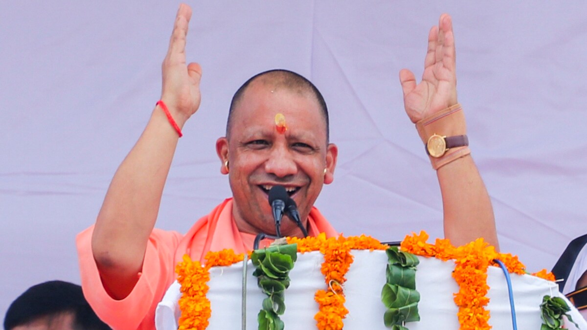 Mathura: Uttar Pradesh Chief Minister Yogi Adityanath addresses the gathering at Shri Krishna Janmasthan Temple on the occasion of the ‘Janamshtami’ festival, in Mathura, Monday, Aug. 26, 2024. (PTI Photo) (PTI08_26_2024_000020B)