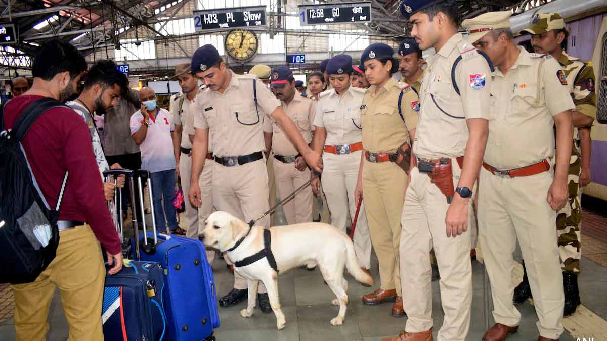 Mumbai on high alert as IB warns of possible terror attacks- The Week
