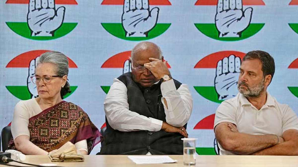 Congress president Mallikarjun Kharge with senior party leaders Sonia Gandhi and Rahul Gandhi | PTI