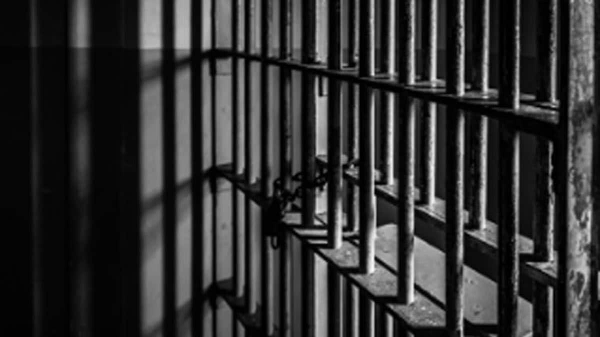 prison-jail
