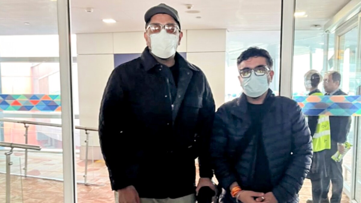 **EDS: SCREENSHOT VIA PTI VIDEOS** New Delhi: Gaurav Luthra and Saurabh Luthra, co-owners of Goa's Birch by Romeo Lane nightclub where a massive fire killed 25 people, upon their arrival in New Delhi, Tuesday, Dec. 16, 2025. The brothers were deported from Thailand on Tuesday and taken into custody by Delhi and Goa police as soon as they landed in Delhi. (PTI Photo)(PTI12_16_2025_000338B)